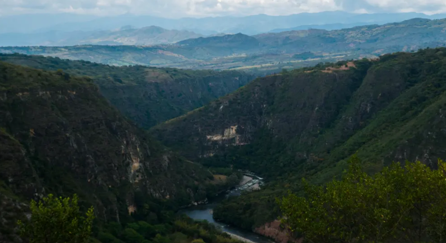 El río como vereda image